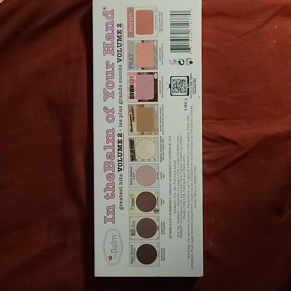 Makeup - Picture 2 of 3